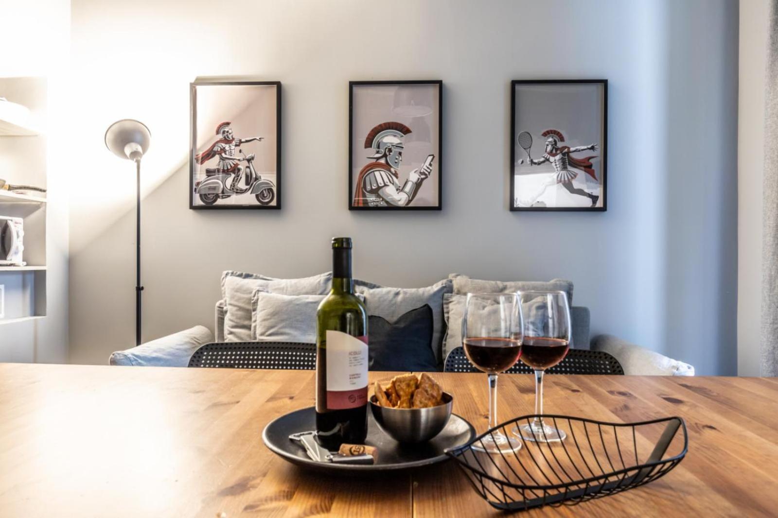 Flatinrome Trastevere Complex Apartment Rom